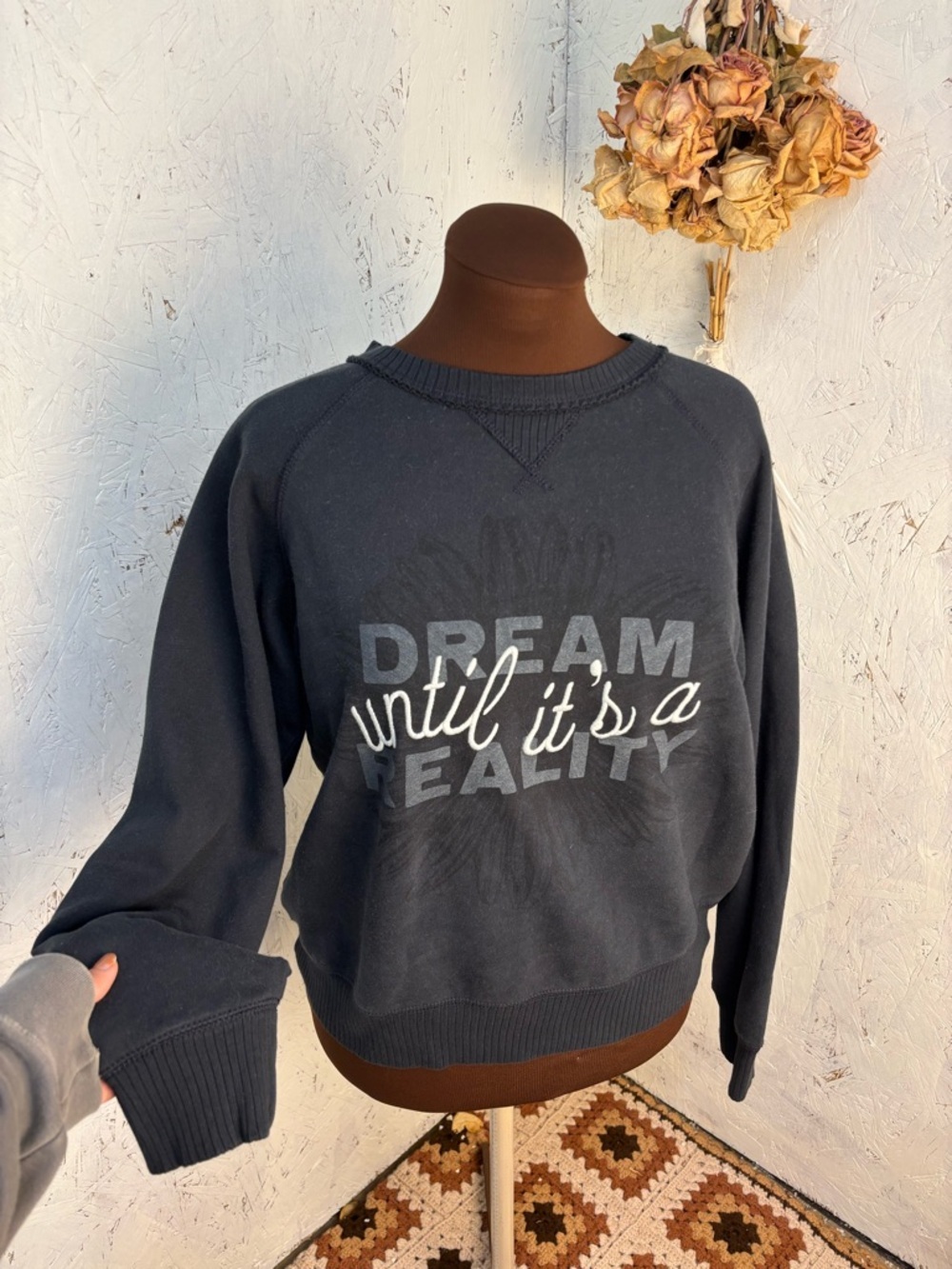 NWT American Eagle Embroidered Oversized Casual Charcoal Loungewear Size Medium